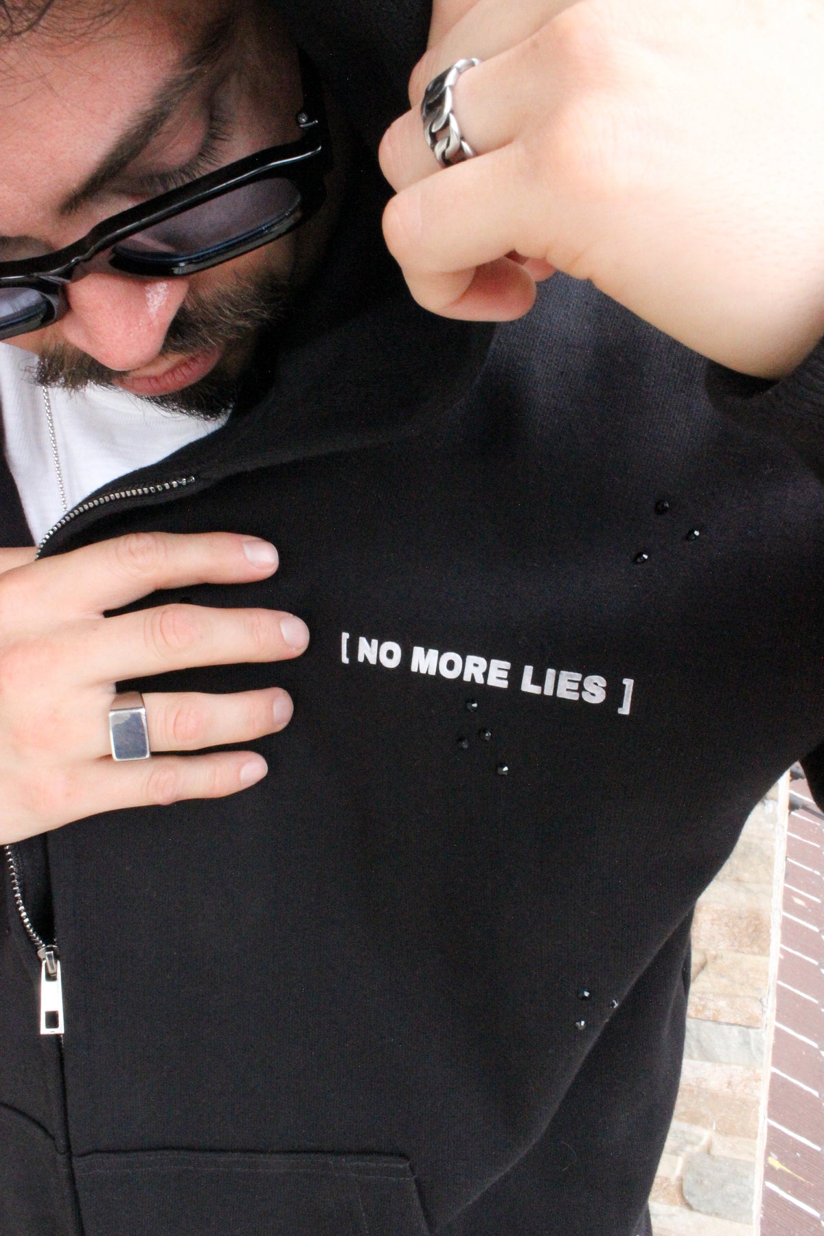 PREMIUM ZIPPER HOODIE NML"
