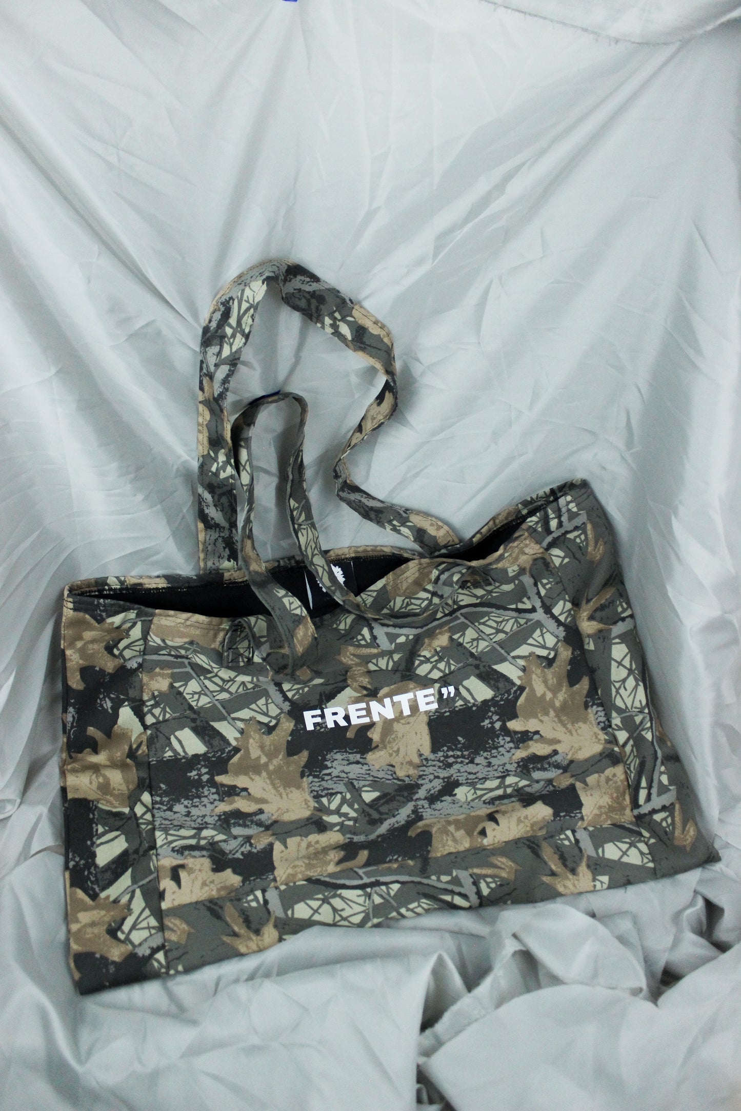Pieza Única Camuflaje " Tote Bag L